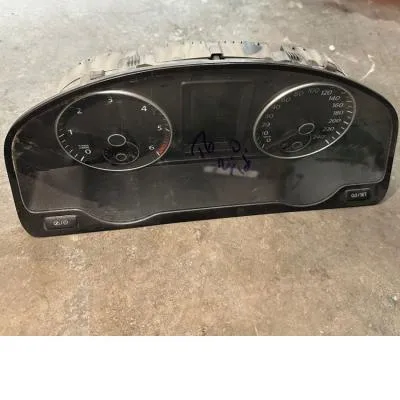 VOLKSWAGEN TRANSPORTER T6 ÇIKMA KİLOMETRE SAATİ 2.0 TDI MANUEL 7E0 920 870 G