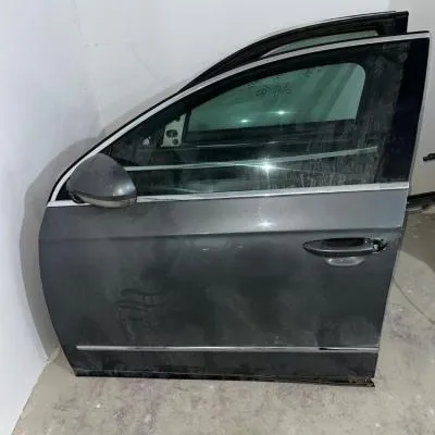 VW PASSAT B6 ÇIKMA ORJİNAL SOL ÖN KAPI GRİ RENK