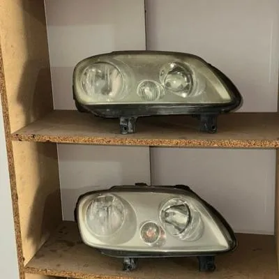 Volkswagen Caddy Çıkma Sağ Ön Far