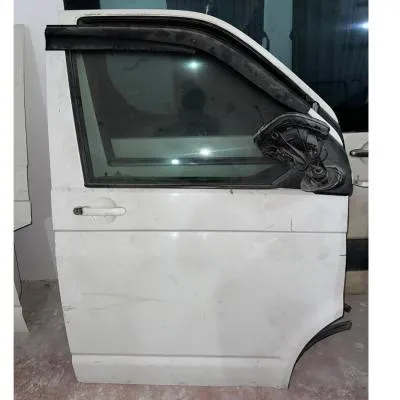 Volkswagen Transporter T7 Çıkma Orjinal Sağ Ön Kapı