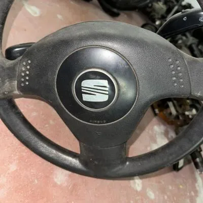 Seat İbiza Çıkma Sol Ön Eirbek 