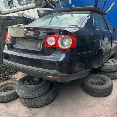 VW Jetta Bagaj Kapağı Çıkma Orjinal Siyah Renk