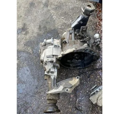 86900000010349 VW Transporter T4 2.4 Çıkma Şanzıman Manuel AJA