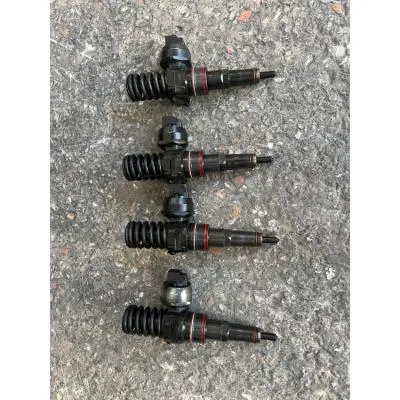 038 130 073 AG VW Caddy 1.9 BJB Çıkma  Enjektör